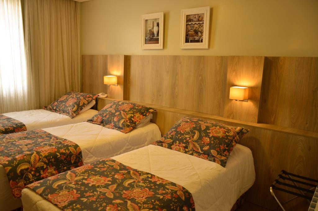 Pousada Aconchego Da Borges Gramado Quarto foto